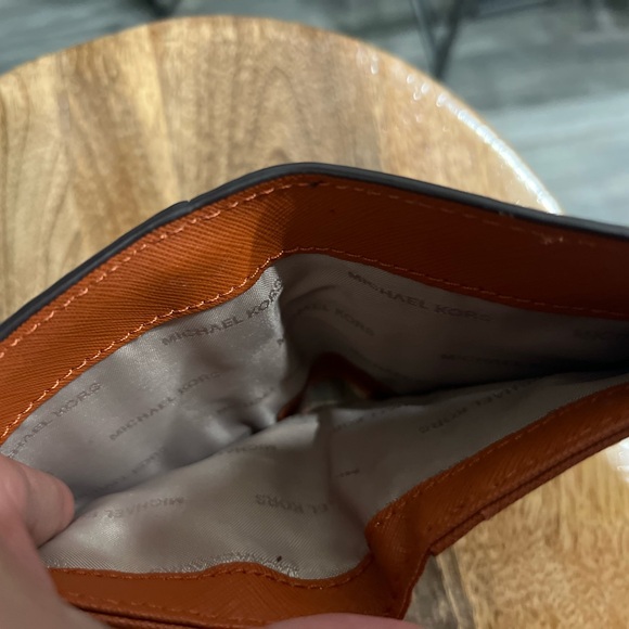 Michael Kors Cross Grain Wallet - Picture 6 of 7